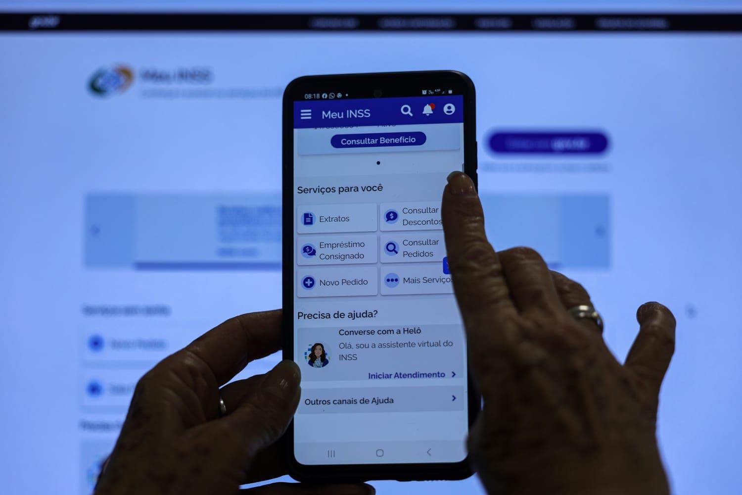 Descontos Indevidos no INSS? Saiba Como Recuperar seu Dinheiro